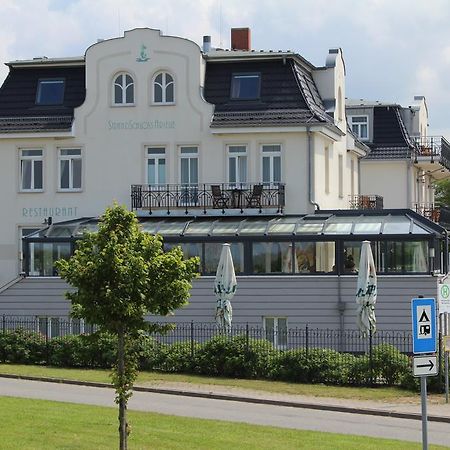 Pension Strandschloss Arielle 보르게렌데레트비슈 외부 사진