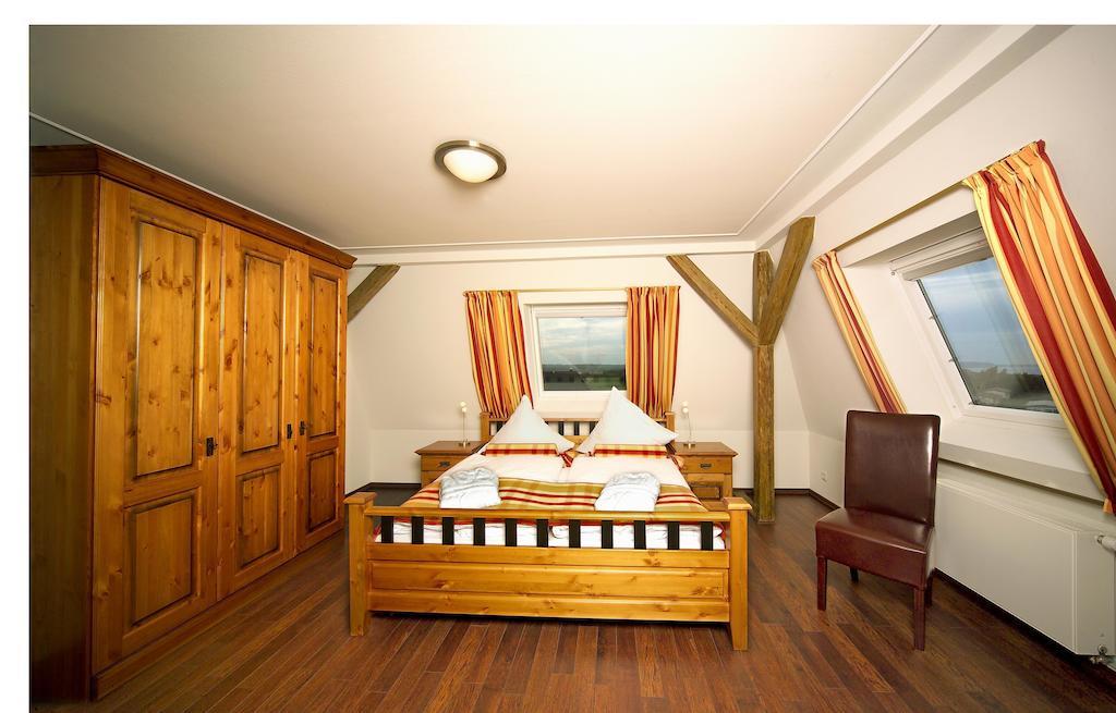 Pension Strandschloss Arielle 보르게렌데레트비슈 객실 사진